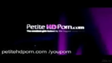 Нежный секс с очаровательной блондиночкой Halle Von