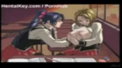 Озабоченная брюнетка