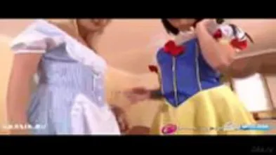 Принцессы Nikki F & Sarah E