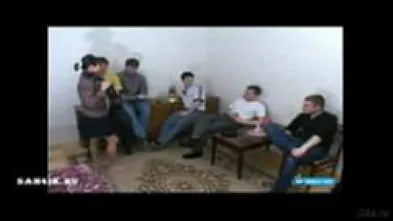 Студенты играют с проституткой в Пещерки