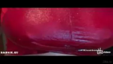 Секс в масле с грудастой блондинкой