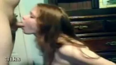 Запретил прикасаться руками